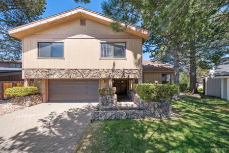 379 Crystal Court