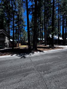 1061 Moss Road