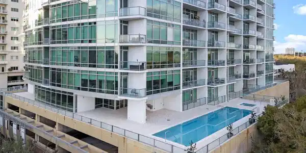 101 S EOLA DRIVE