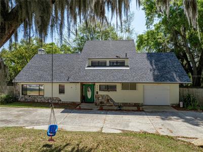 939 AVENUE A SE