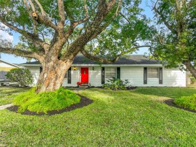 415 HERMITAGE DRIVE