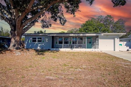10801 VALENCIA TERRACE