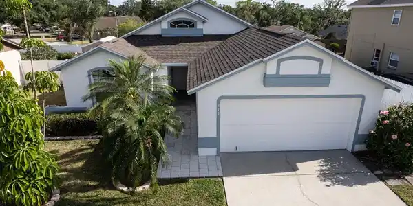 412 EMERALD COVE