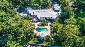 1750 COUNTRY CLUB