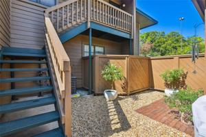 1806 LENNOX E