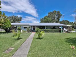 1251 S PINEAPPLE LANE