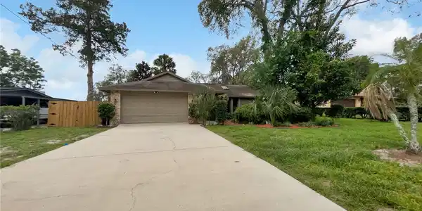 2421 PALMETTO