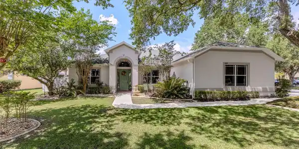 4911 LAZY OAKS WAY