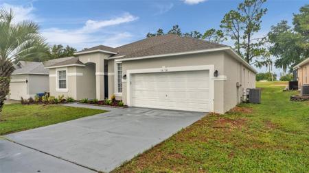 1612 FOREST HILLS LANE