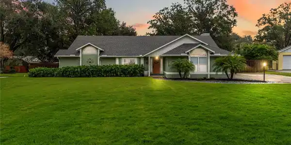 1265 GRAY COURT