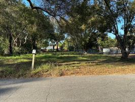 17129 LAKESIDE