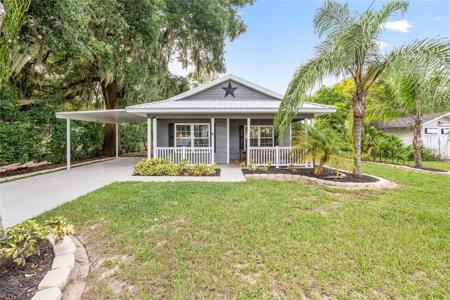 16 DAVIS AVENUE