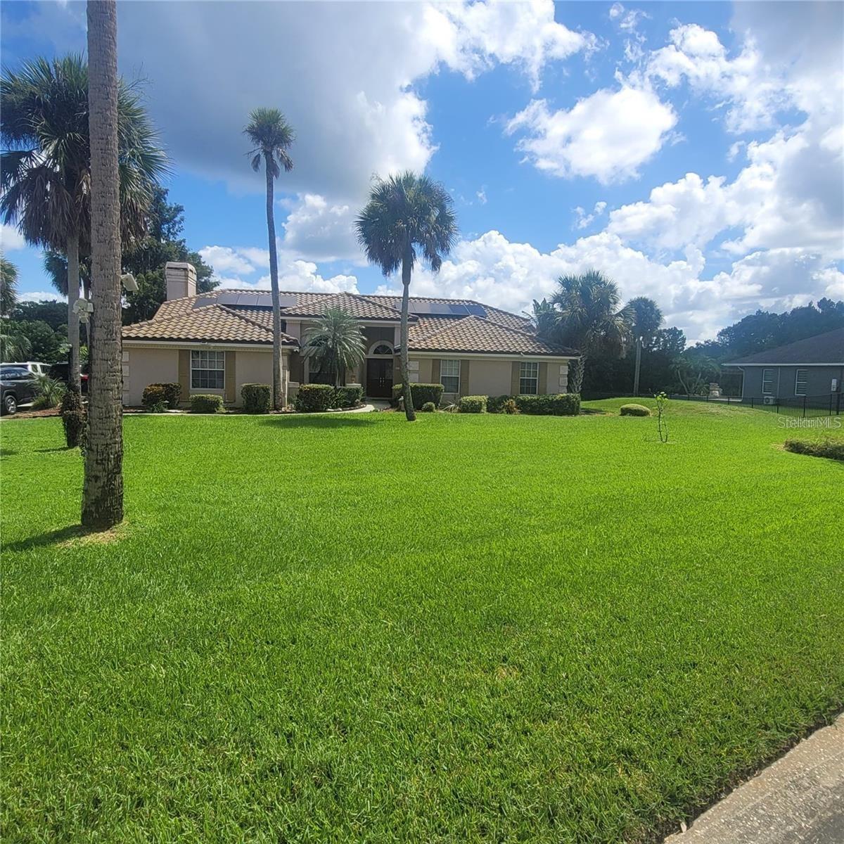 Image 1 Image 1