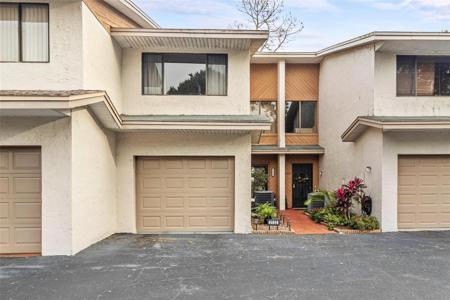 2122 TARPON LANDINGS DRIVE