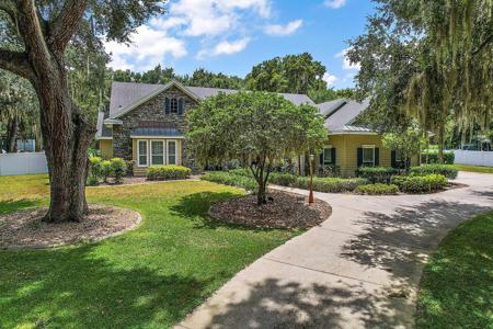 1307 HOWARD RD