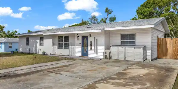 1020 COBBLESTONE AVENUE