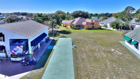 1044 CARAVAN LOOP