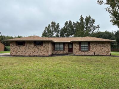 1664 REGAL OAK DRIVE