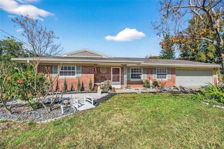 1245 N PINEAPPLE LANE