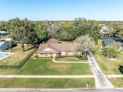 8937 CRICHTON WOOD COURT