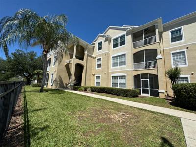 8103 COCONUT PALM WAY