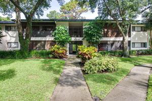 3259 FOX CHASE CIRCLE N
