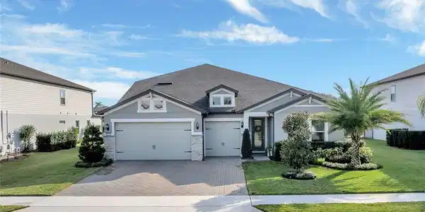 3129 SPLENDID STOWE