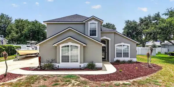 36809 MERIDIAN CIRCLE