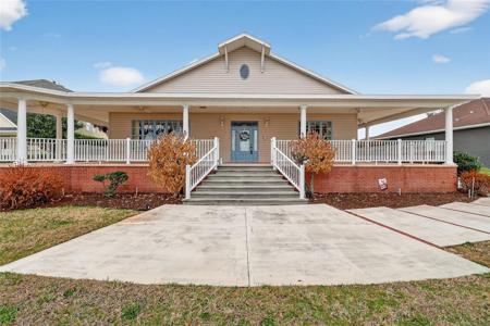 2128 LAKE ARIANA BOULEVARD