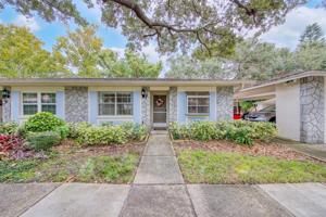 2231 LARK E