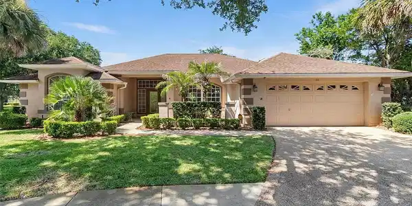 22 IBIS COURT N