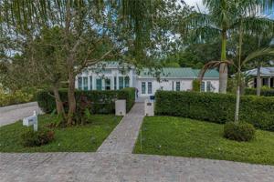 837 LAKESHORE