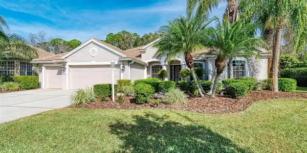 8021 WATERVIEW