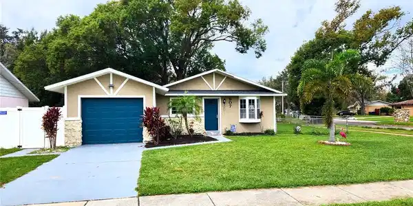 907 15TH SW