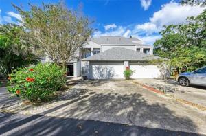 9725 TIFFANY OAKS