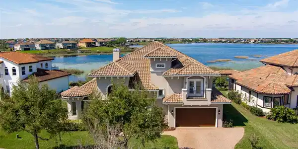 7739 SUMMERLAKE POINTE BLVD