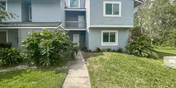 713 SAINT MICHAEL