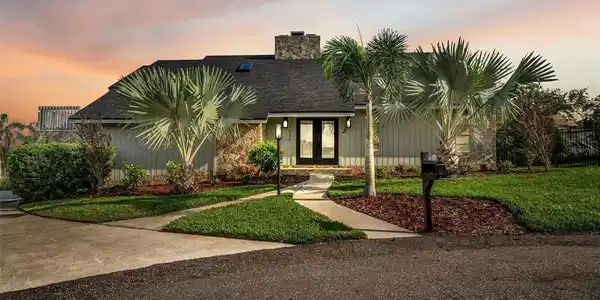 1235 CANDLEWOOD