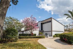 8929 CRICHTON WOOD