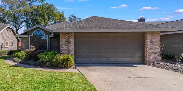 219 SABAL PALM