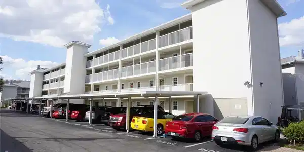 21055 FOUNTAIN VIEW