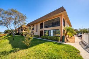 10194 SEMINOLE ISLAND