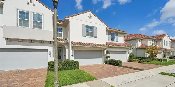 2892 RAPOLLO LANE
