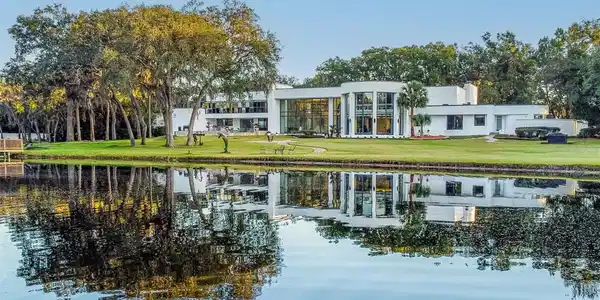 812 SWEETWATER CLUB BOULEVARD