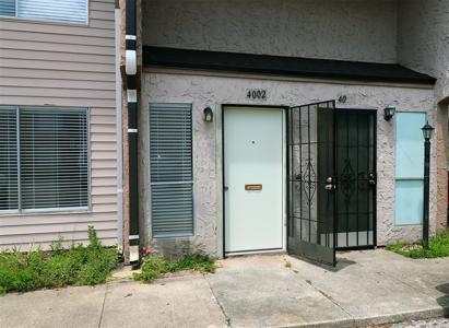 4002 BARWOOD