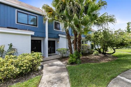199 LAGO VISTA
