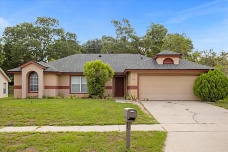 875 HIGH POINTE CIRCLE