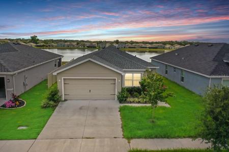 11731 STONE PINE