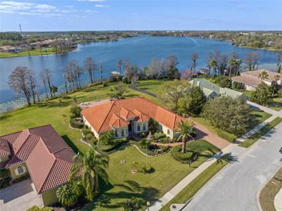 6869 THORNHILL CIR