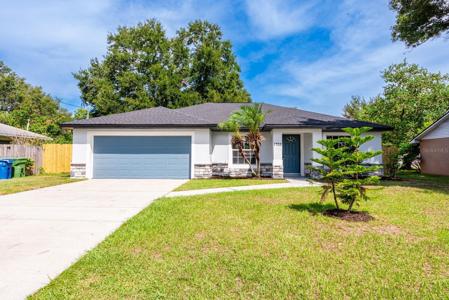 1705 SANDALWOOD SW
